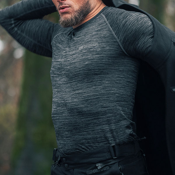 Base-Layer-Tops